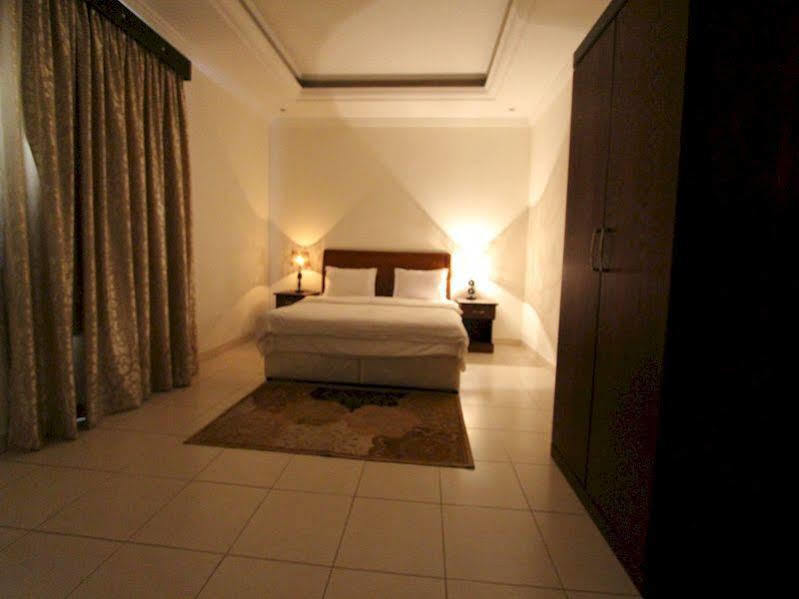 Towlan Hotel Suites 1 Ar Riyad Esterno foto